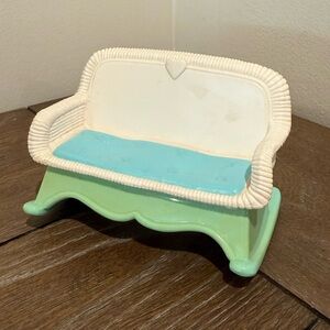 Fisher-Price Loving Family Dollhouse Rocker White Wicker Double Rocking Chair 93